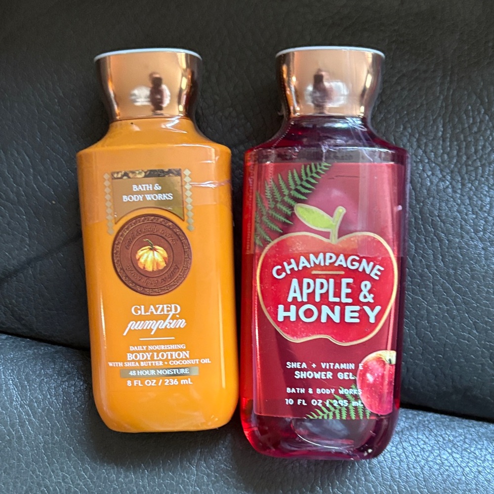 Bath and body shower gels in glazed pumpkin and champagne apple and honey